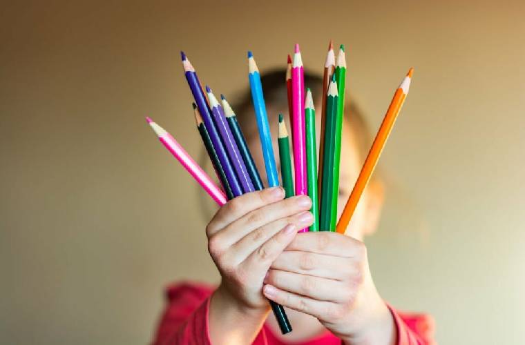 معیارهای انتخاب بهترین مداد رنگی چیست؟